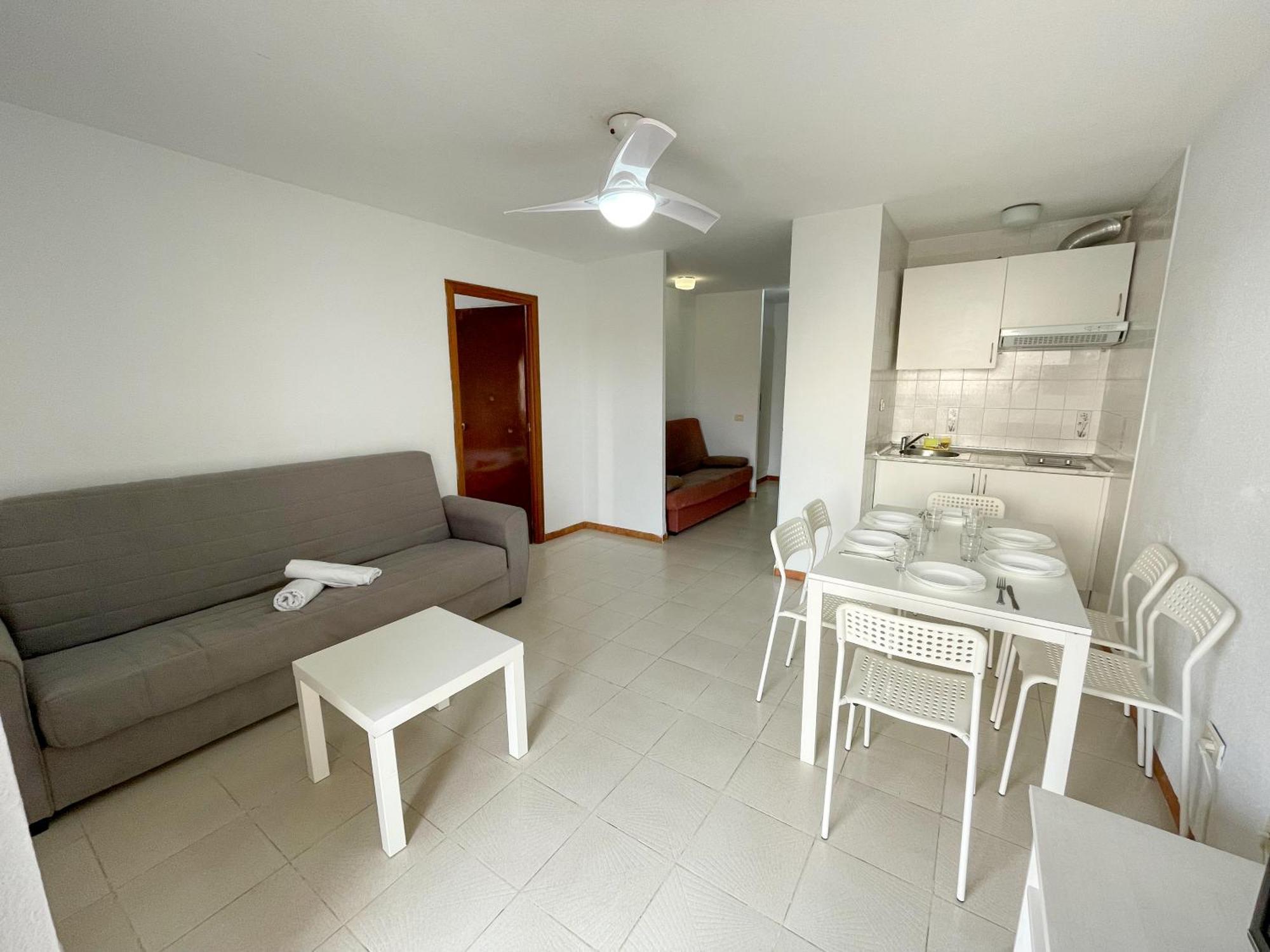 Apartamentos Bernat 3000 โอโรเปซาเดลมาร์ ภายนอก รูปภาพ